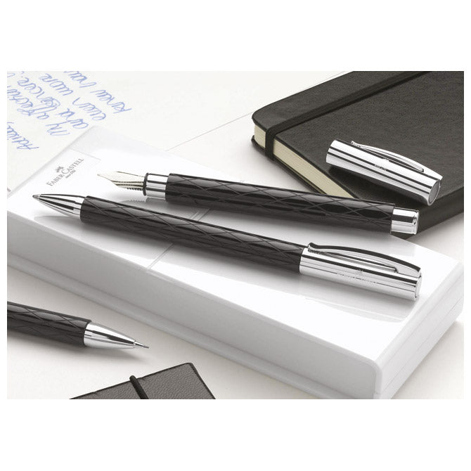 NALIVNIK AMBITION RHOMBUS (F) FABER CASTELL 148921 ČRNA