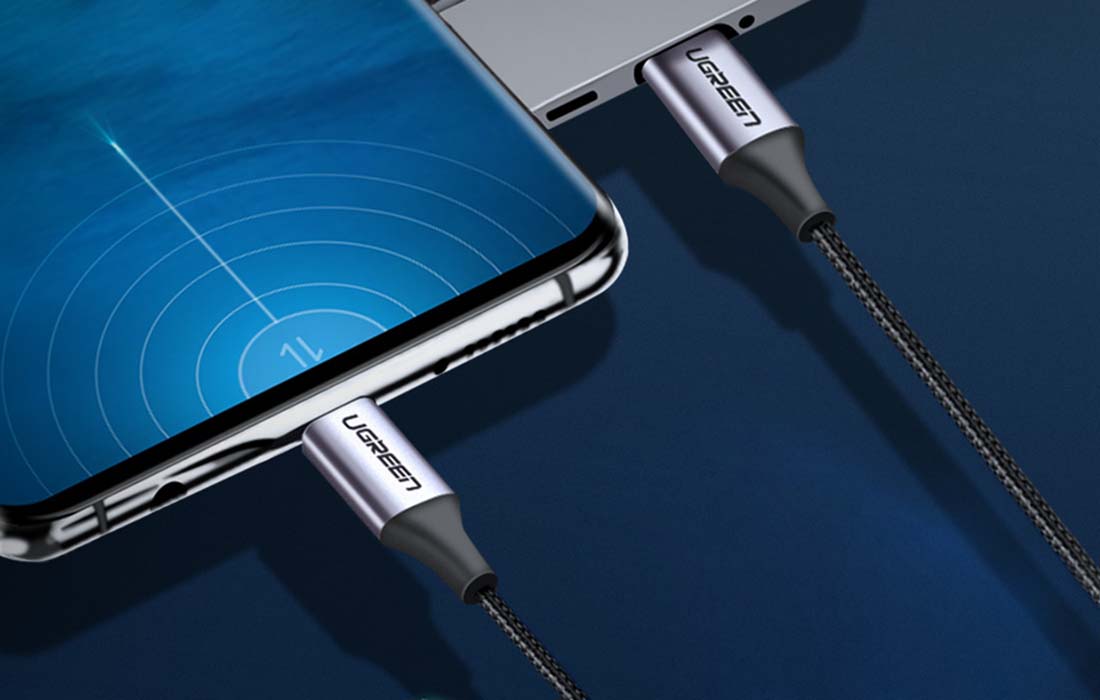 UGREEN US261 USB-C na USB-C 60W 2m crni