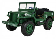 Retro Military Vehicle 4x4 Green