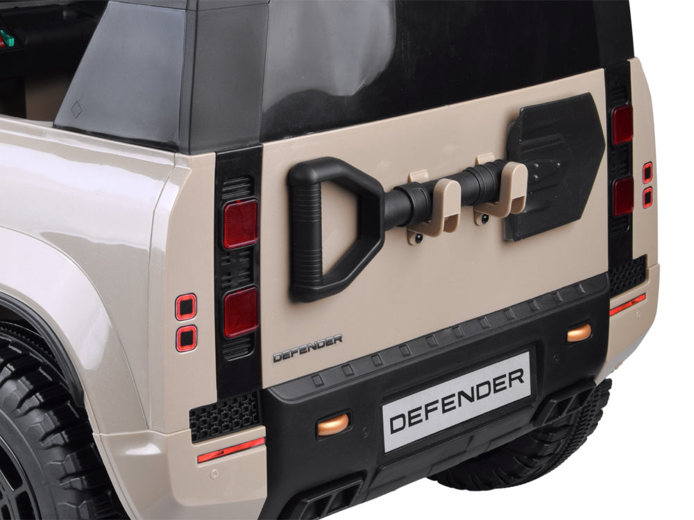 Land Rover Defender AKU 4×4 beige