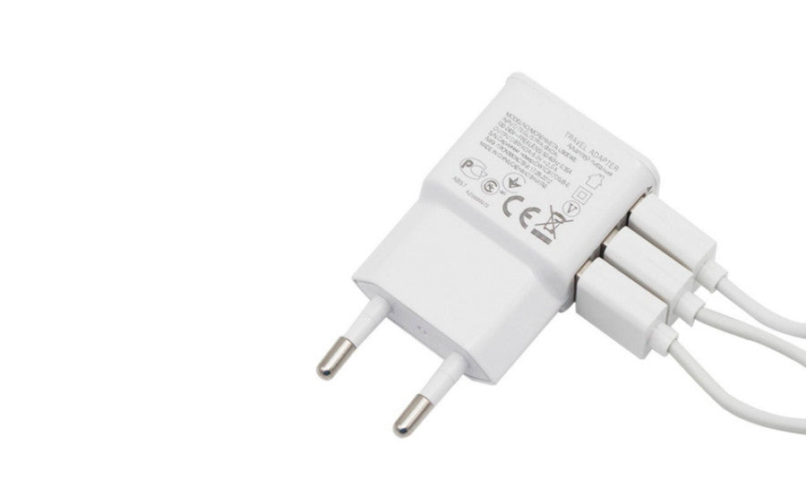 Punjač sa 3 USB ulaza za mobilne telefone, tablete, MP3 plejere i sl.,