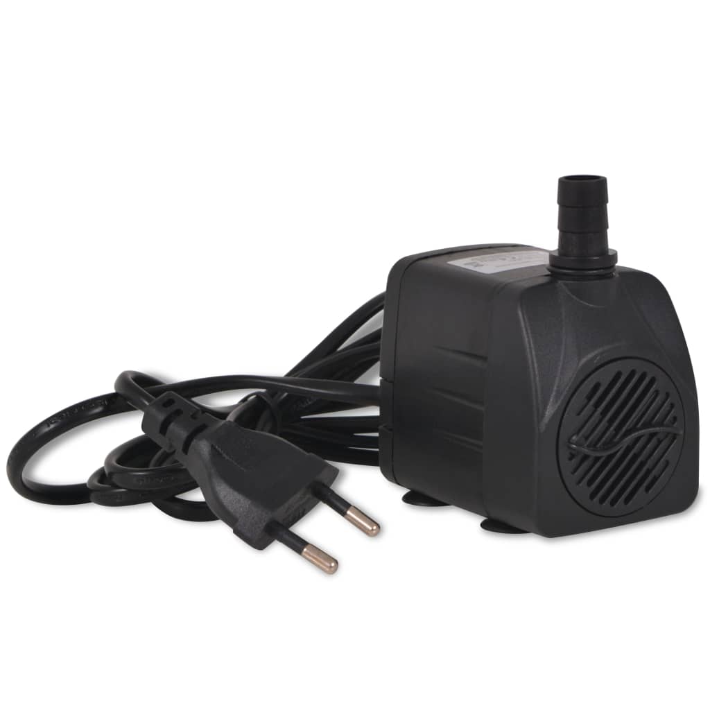 Fontana sa Slavinom i Kanticama od Poliesterske Smole