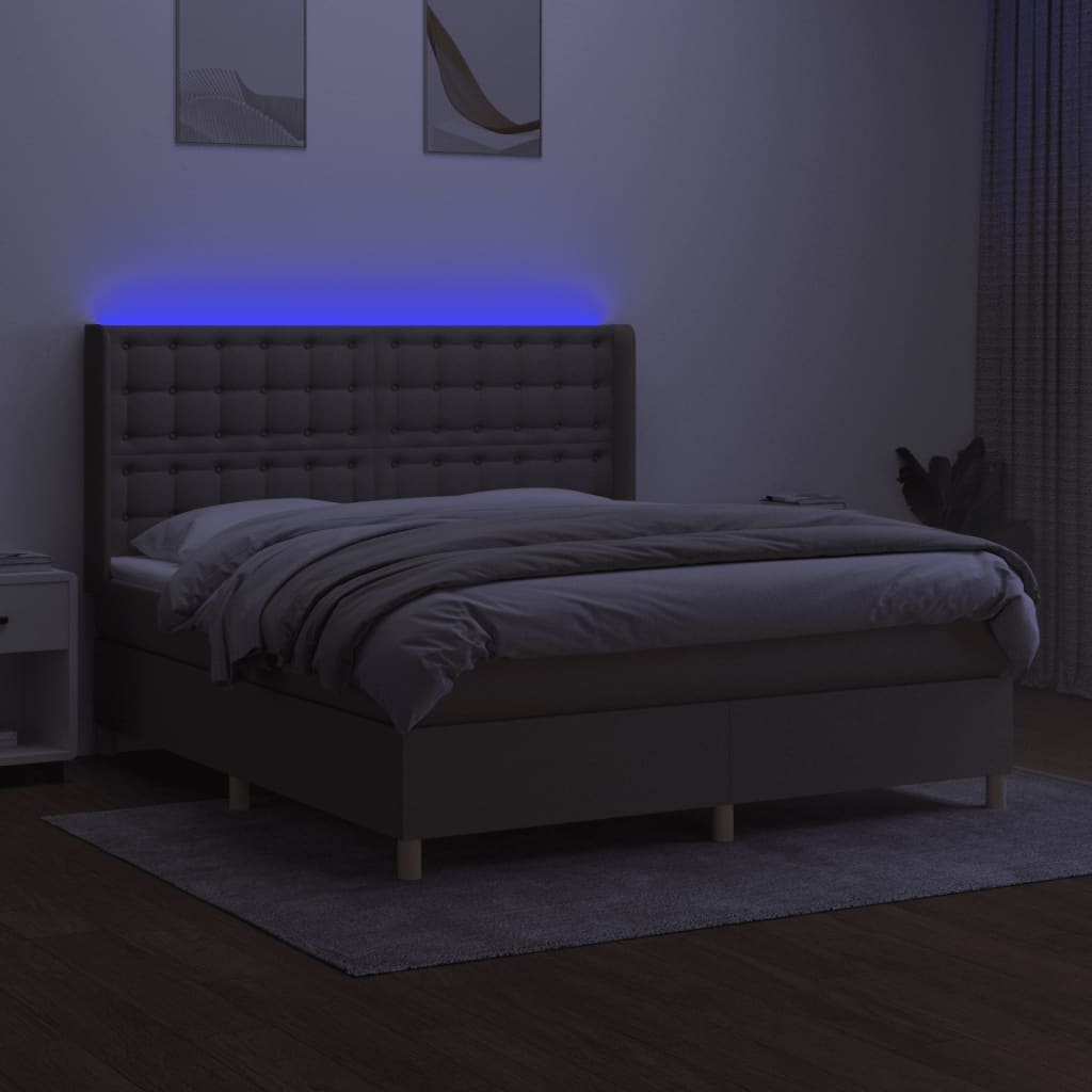 Krevet box spring s madracem LED smeđesivi 180x200 cm tkanina