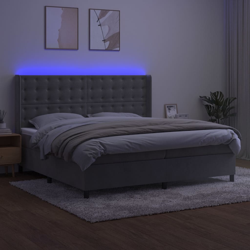 Krevet box spring s madracem LED svjetlosivi 200x200 cm baršun