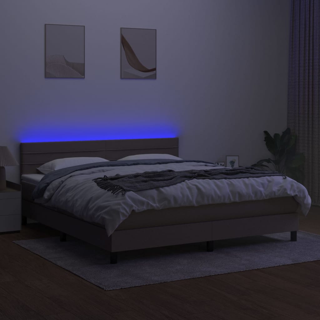 Krevet box spring s madracem LED smeđesivi 180x200 cm tkanina