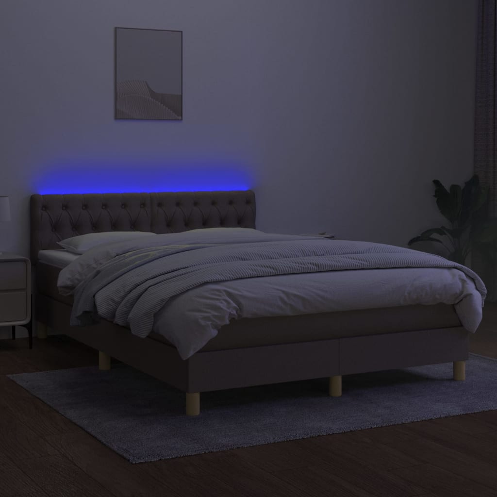 Krevet box spring s madracem LED smeđesivi 140x200 cm tkanina