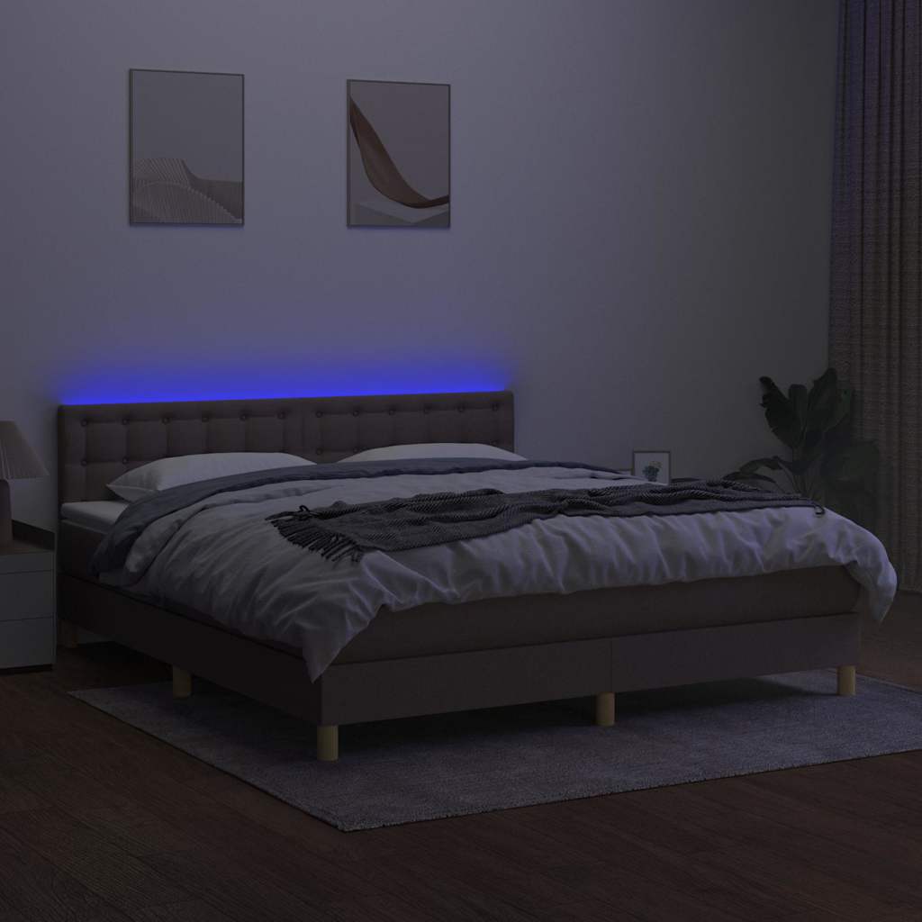 Krevet box spring s madracem LED smeđesivi 180x200 cm tkanina