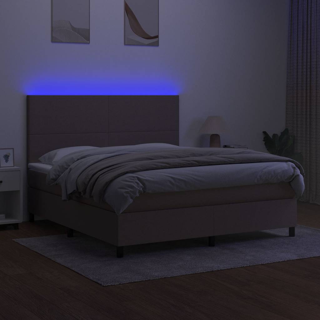 Krevet box spring s madracem LED smeđesivi 180x200 cm tkanina