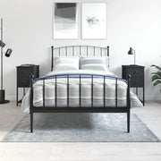 Noćni ormarići 2 kom crni 32 x 42 x 70 cm konstruirano drvo