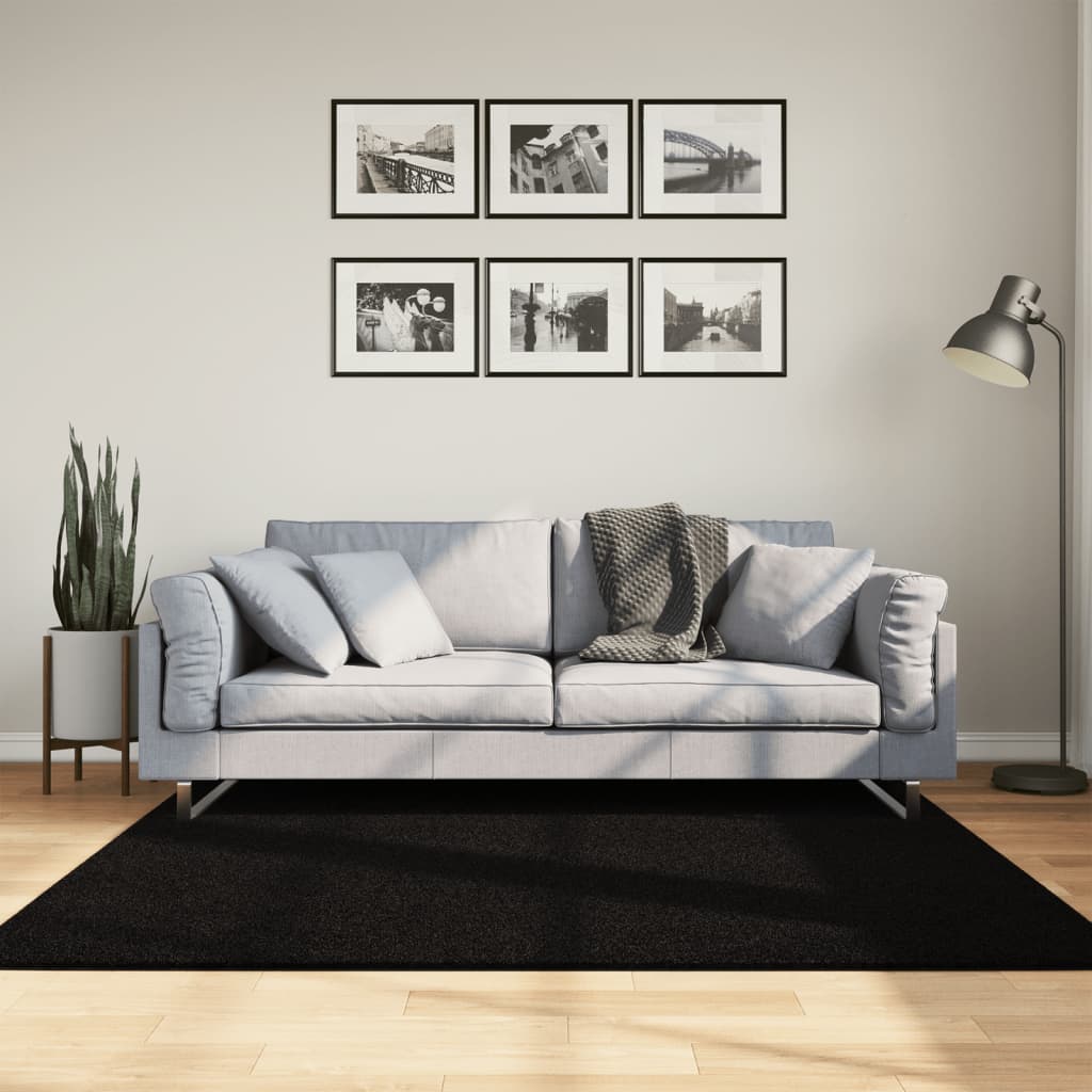 Tepih HUARTE kratkih vlakana mekani i perivi crni 160x160 cm