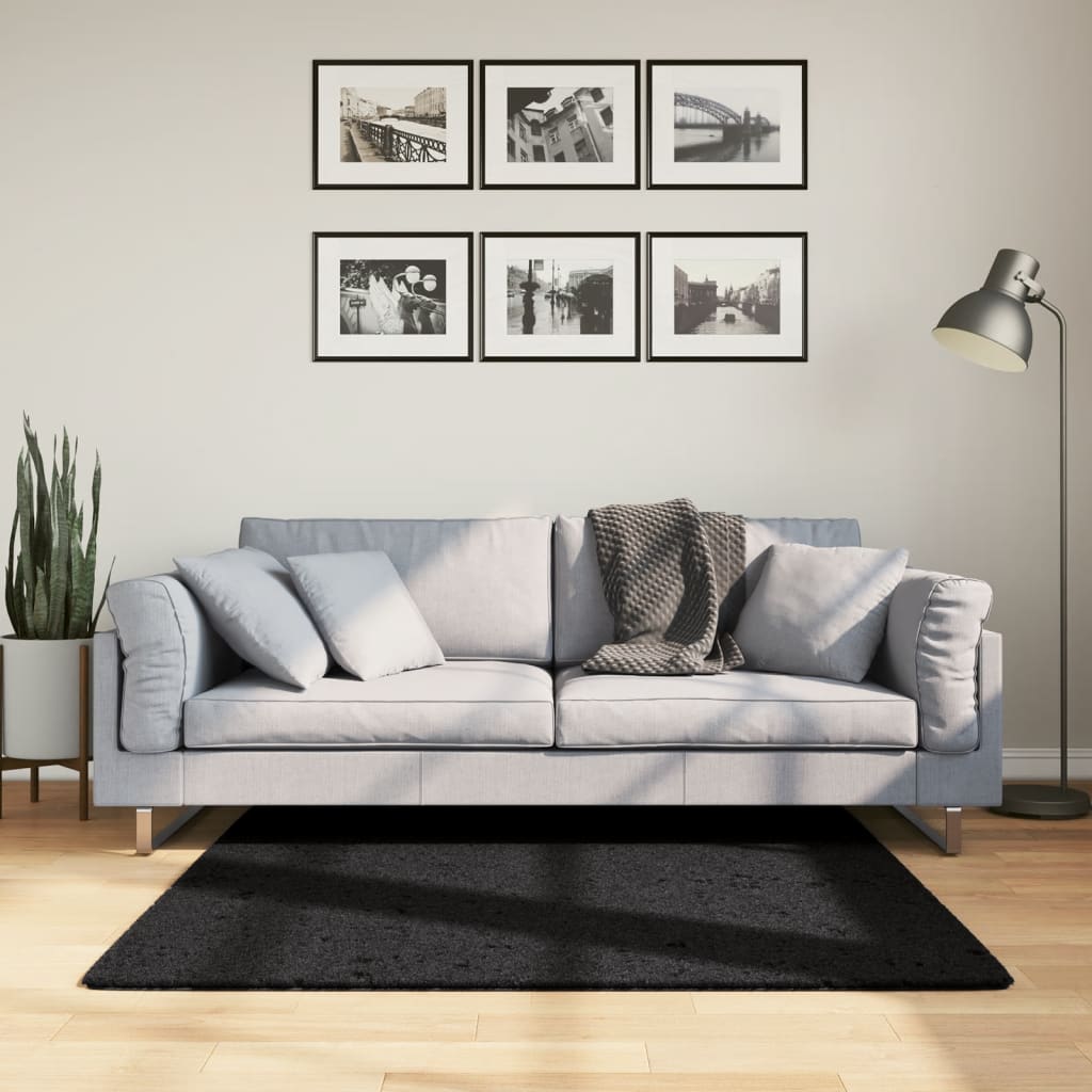 Tepih OVIEDO kratkih vlakana crni 120 x 120 cm
