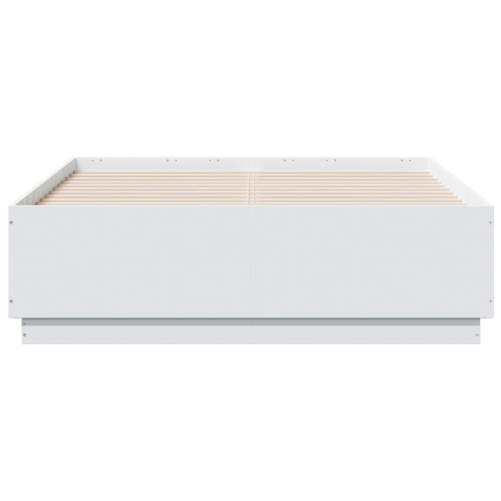 Okvir kreveta s LED svjetlima bijeli 135 x 190 cm drveni