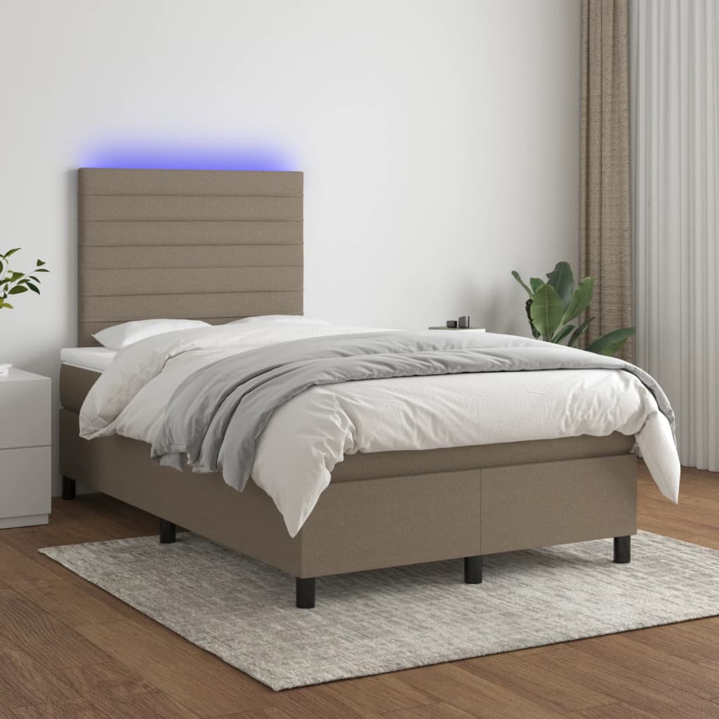Krevet s oprugama i madracem LED smeđesivi 120x190cm od tkanine