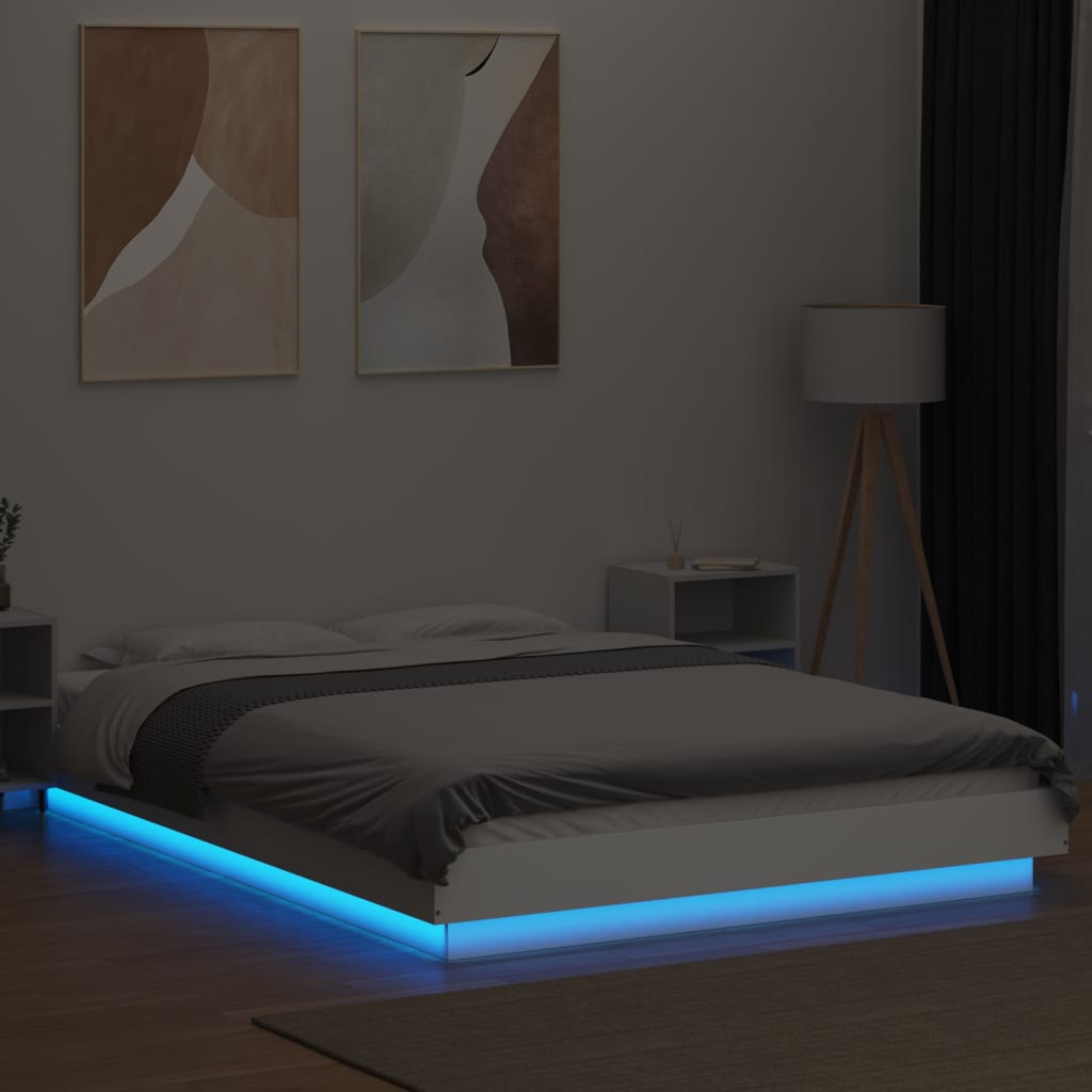 Okvir kreveta s LED svjetlima bijeli 135 x 190 cm drveni