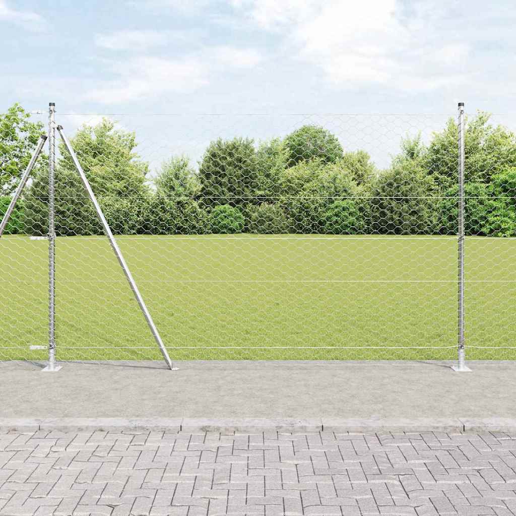 Heksagonalna ograda s betonskom osnovom 50 x 1,6 m Srebrna