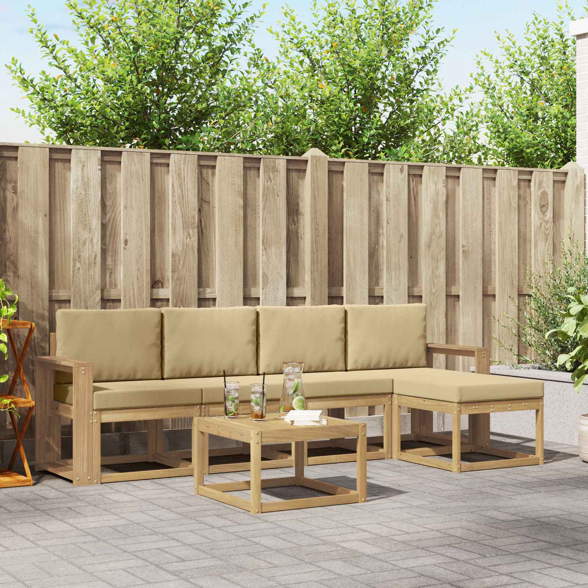 Set vanjskih sofa 6 kom. Bijela i bež