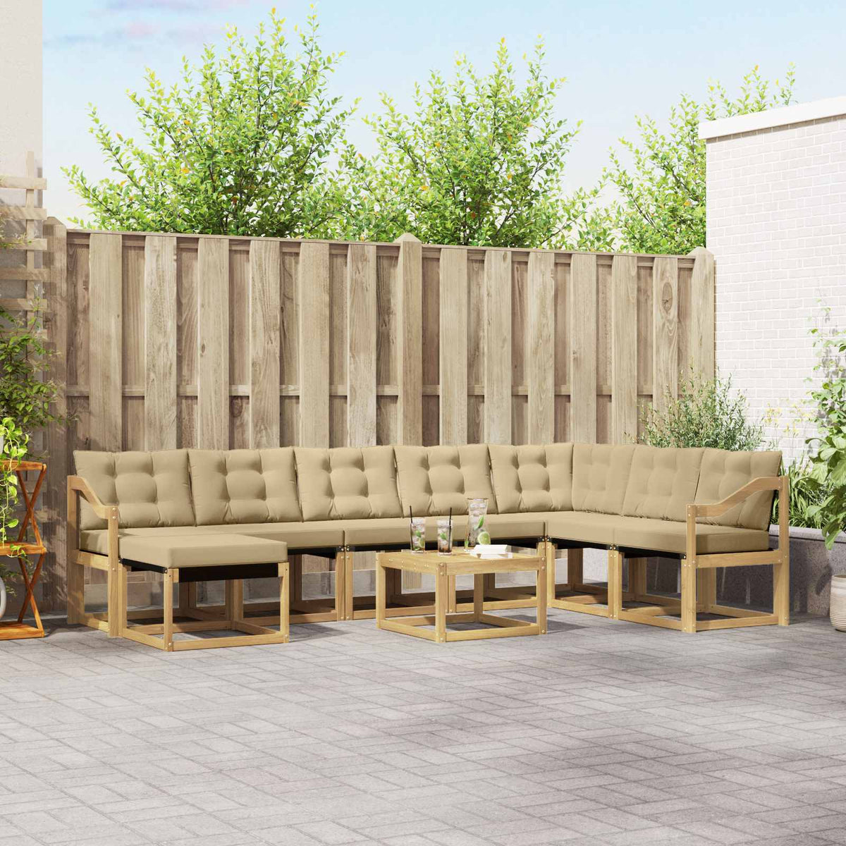 Set vanjskih sofa 9 kom. Bijela i bež