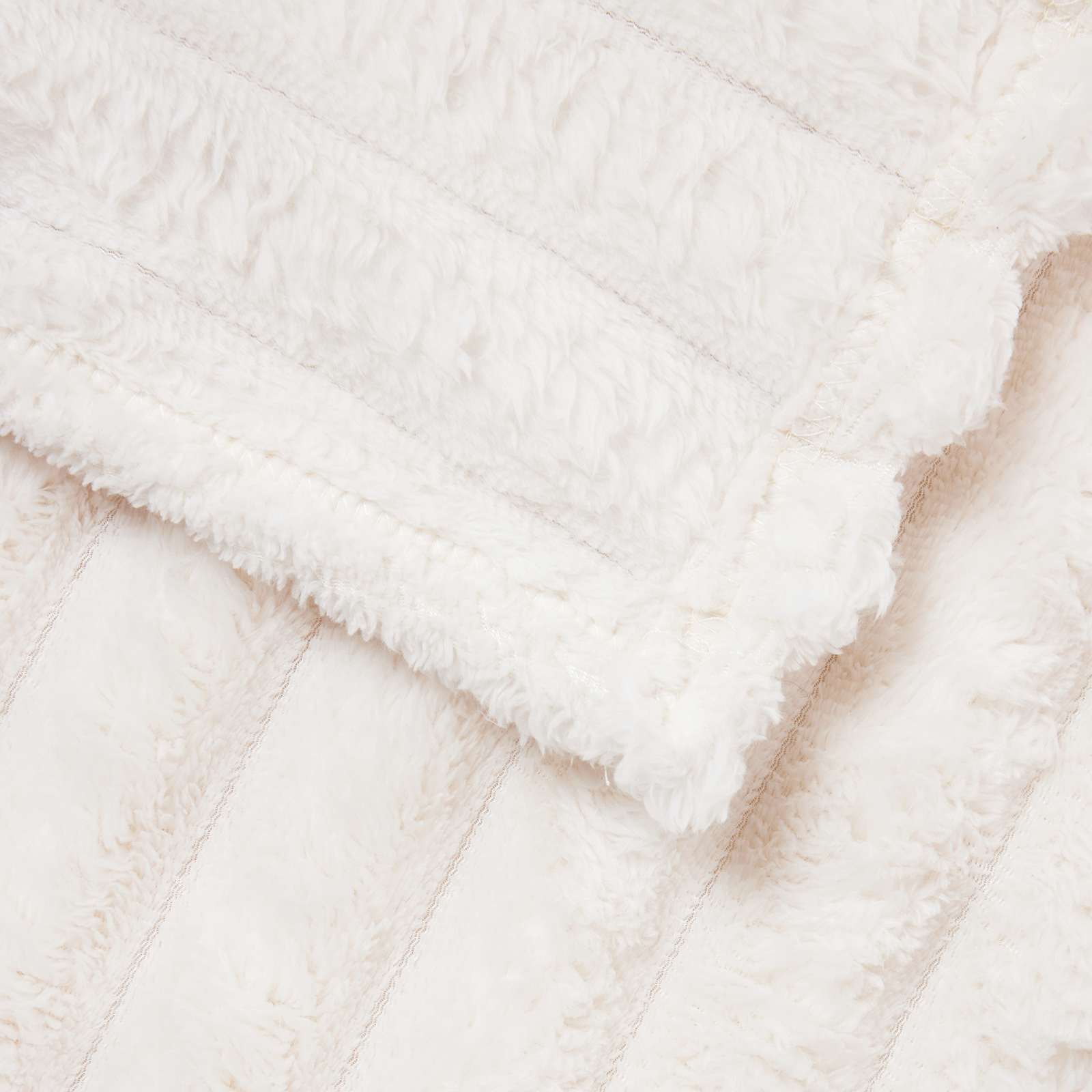 Pokrivači za bacanje 6 pcs Krema 240 x 220 cm Runo