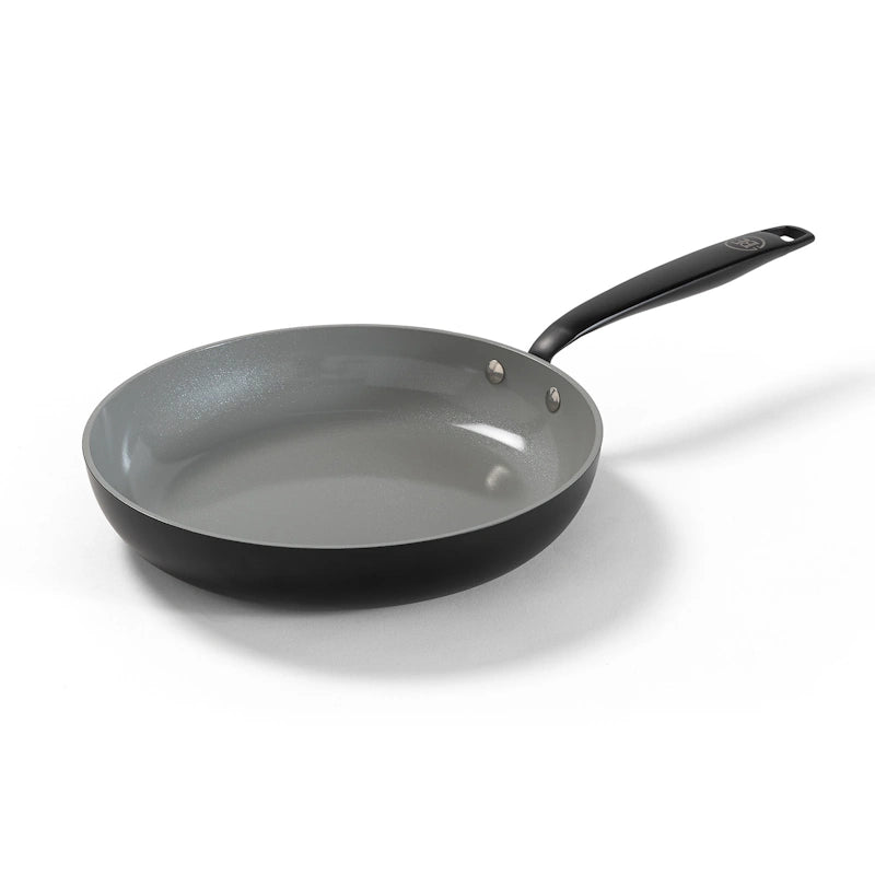 BE Living Frying Pan Essential Black 20 cm