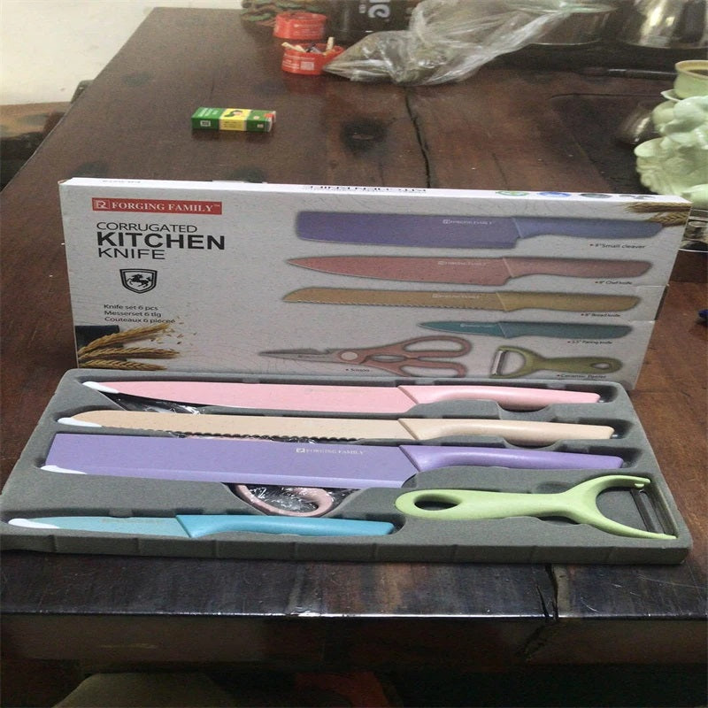 Šestodelni set keramičkih noževa u pastelnim bojama