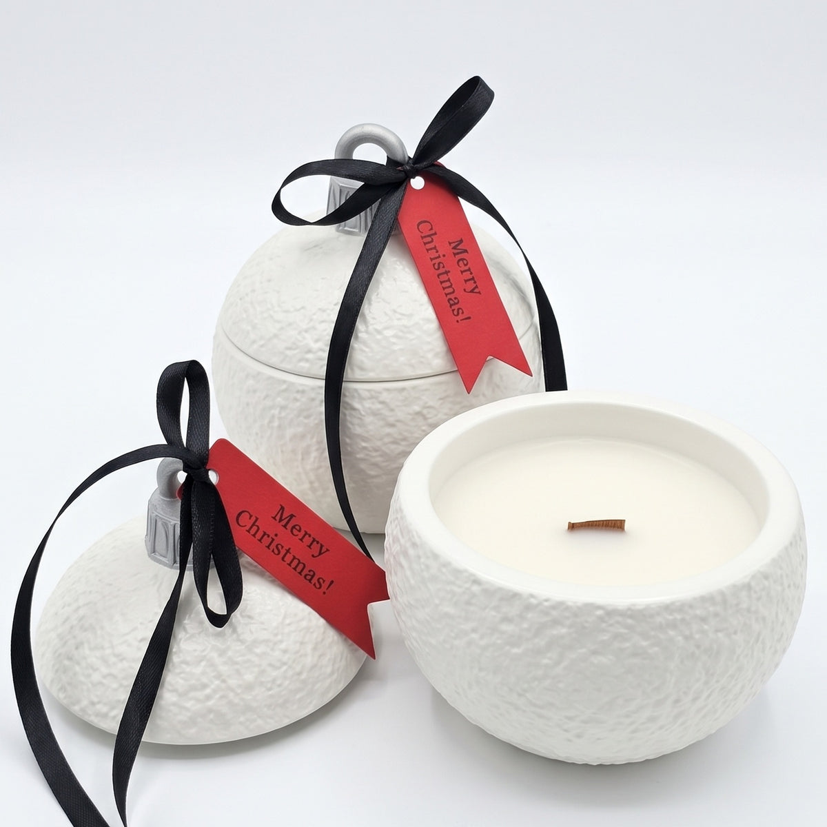 Svijeća Christmas Bauble Classic - Bijela / Srebrna / Zimsko Čudo KP41665
