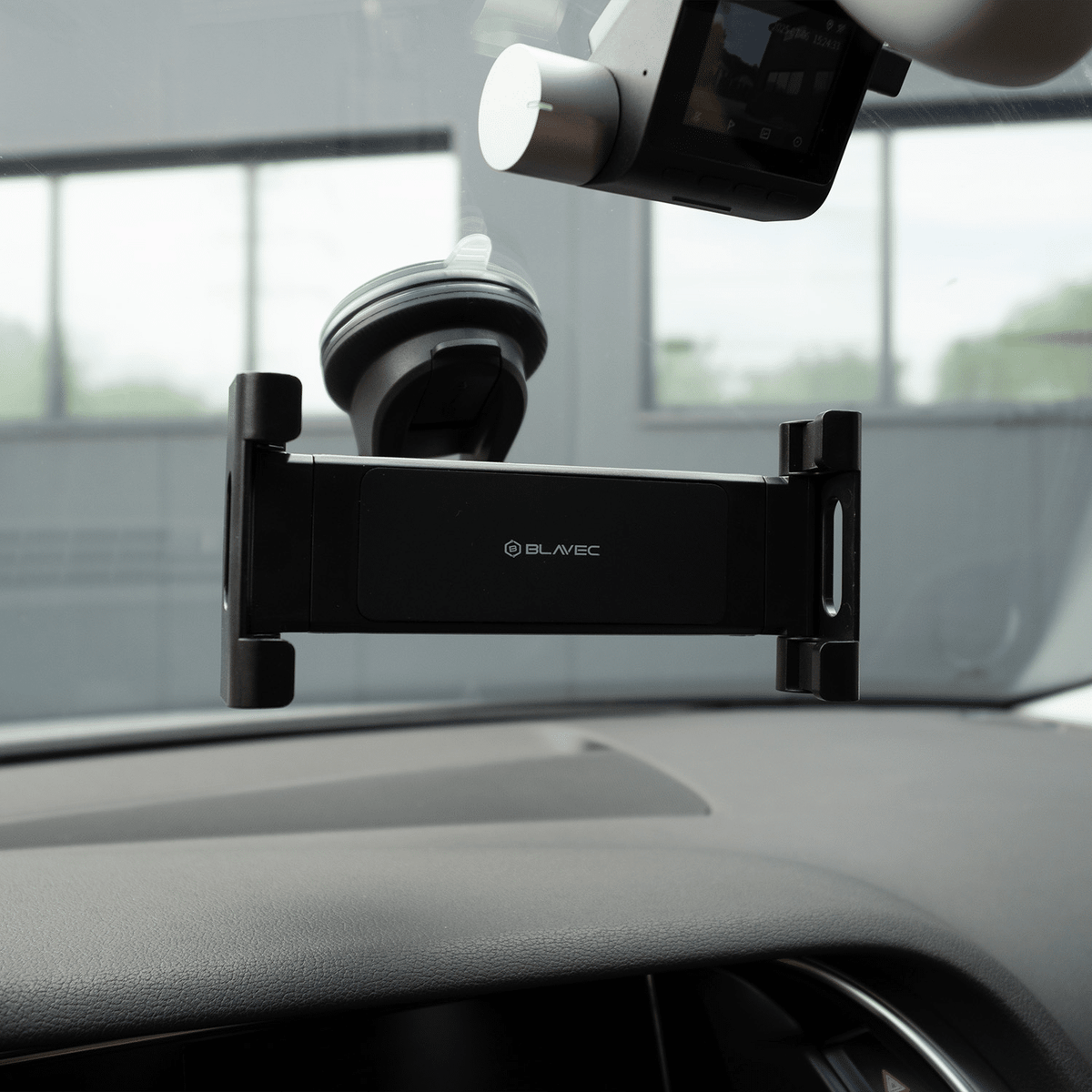Auto držač za tablet za vjetrobransko staklo / armaturnu ploču Blavec crni